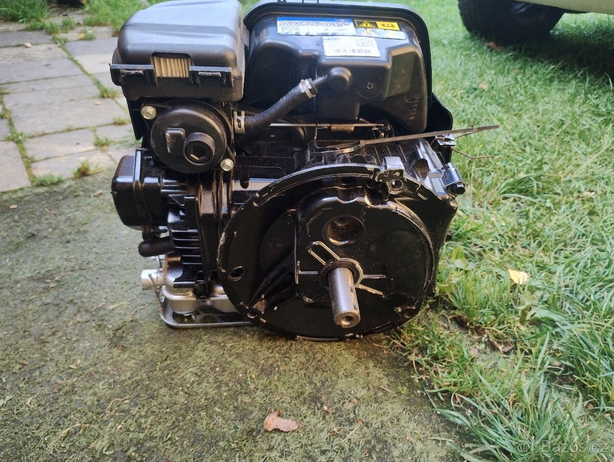 Motor do sekačky el.starter - 2