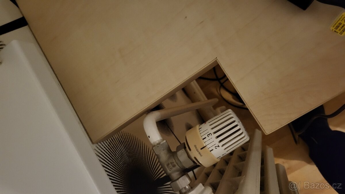 Pracovni deska, stul - 2