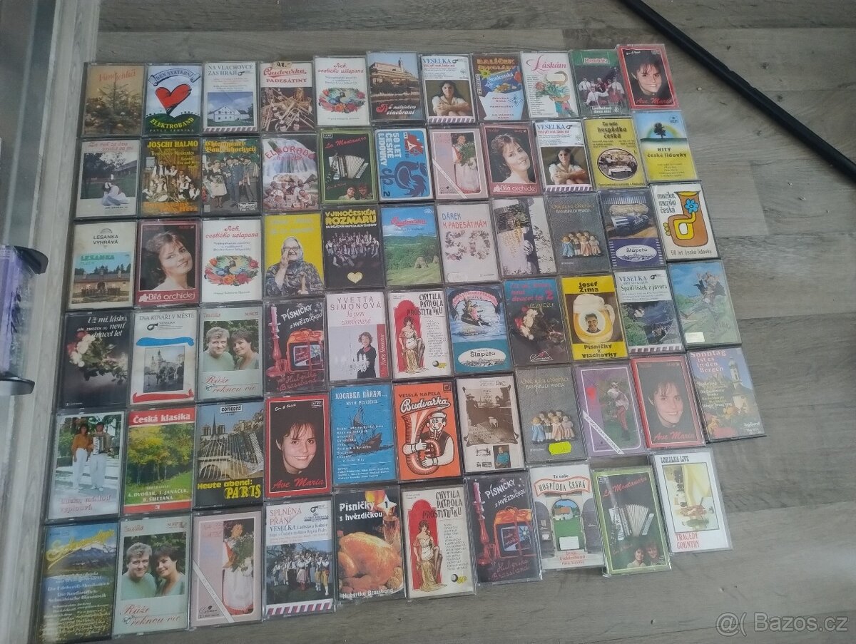 MC lidové písně /dechovky Zmožek Budvarka Veselka Zima atd - 2