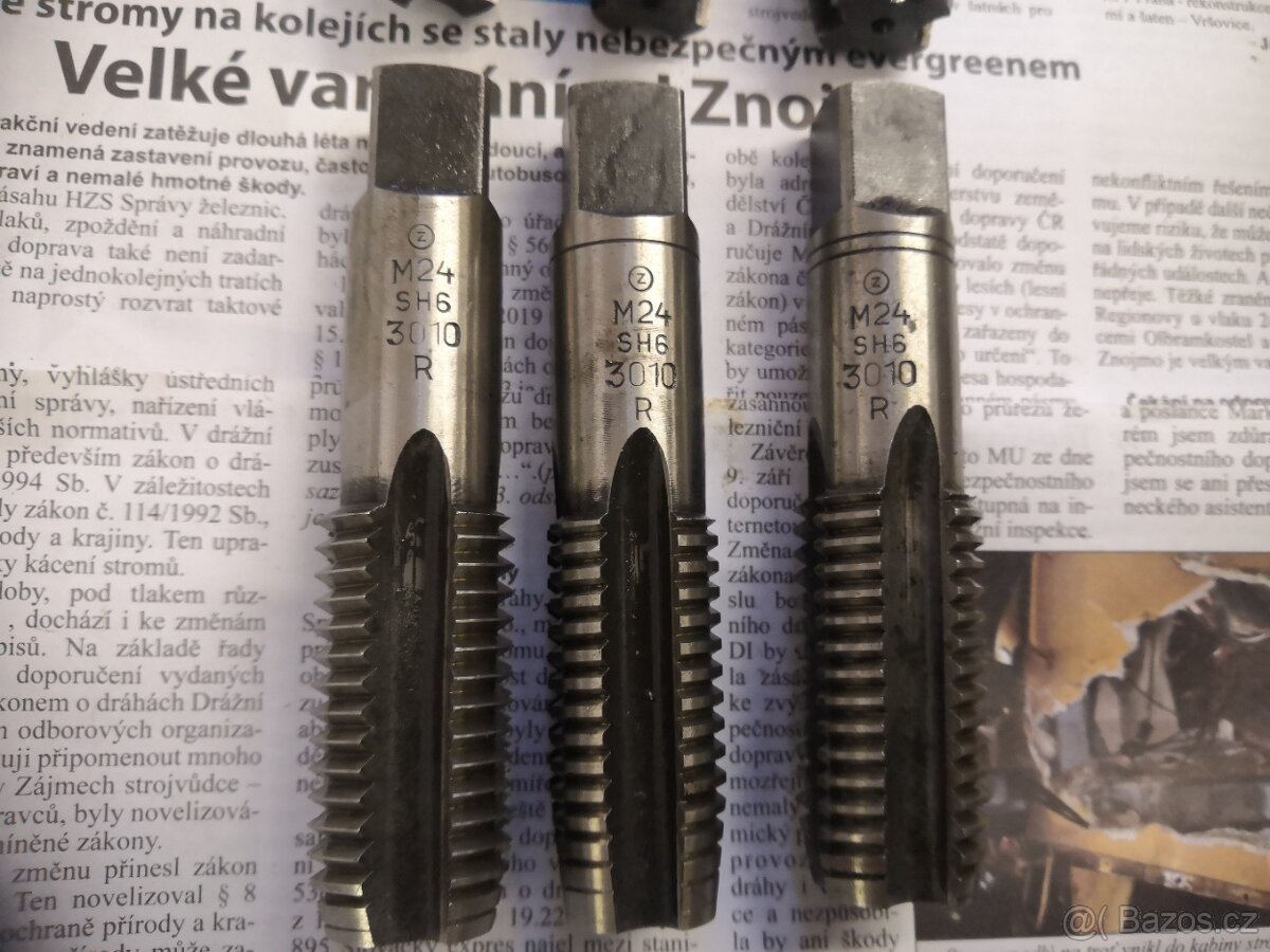 P:závitníky M22 + M24 - 2