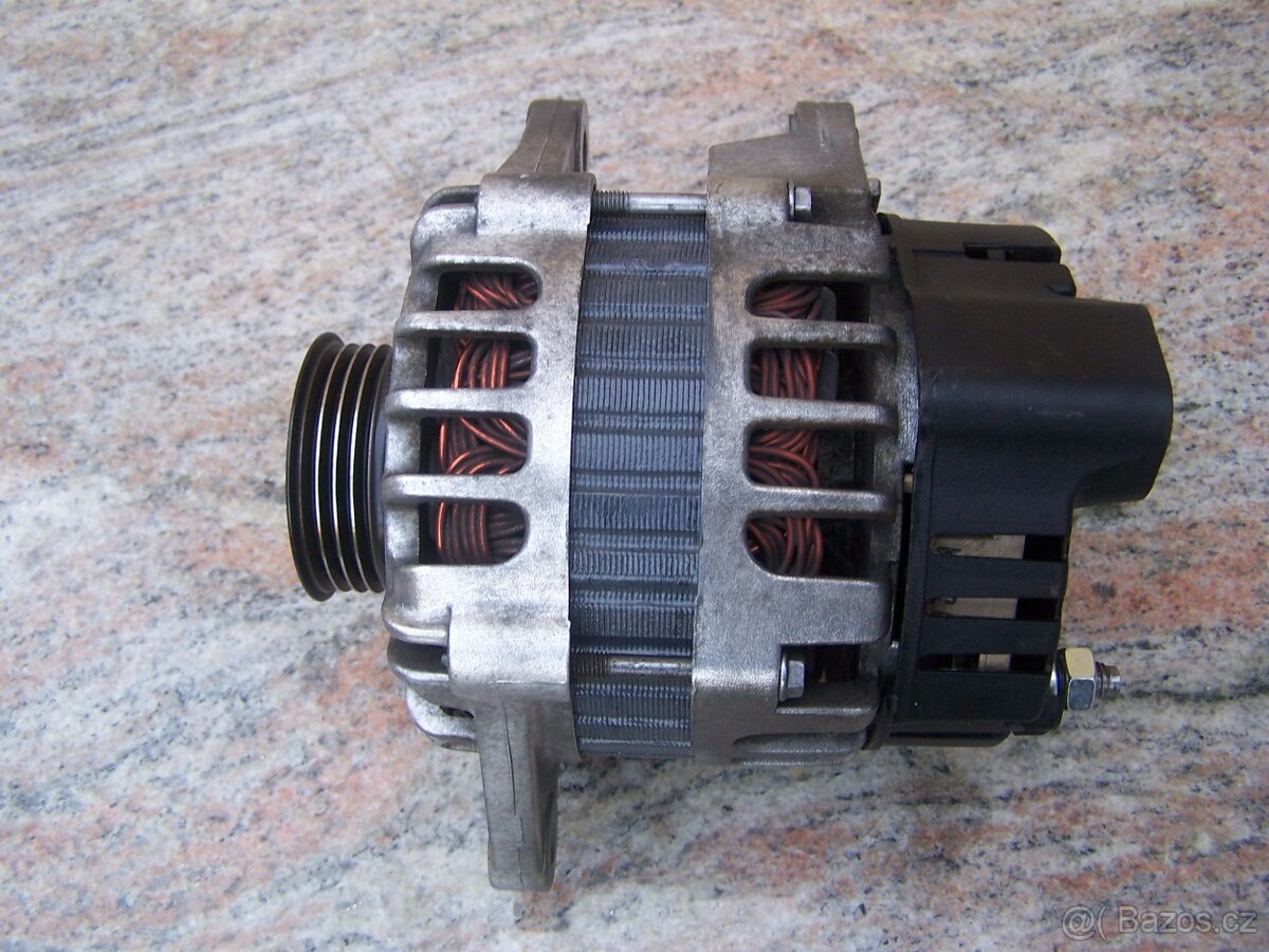 Alternátor Hyundai,Kia - 2