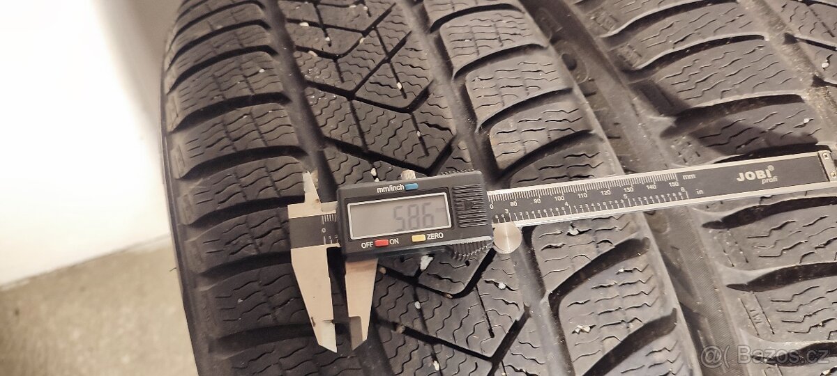 Zimní pneumatiky 225/50R18 Pirelli - 2