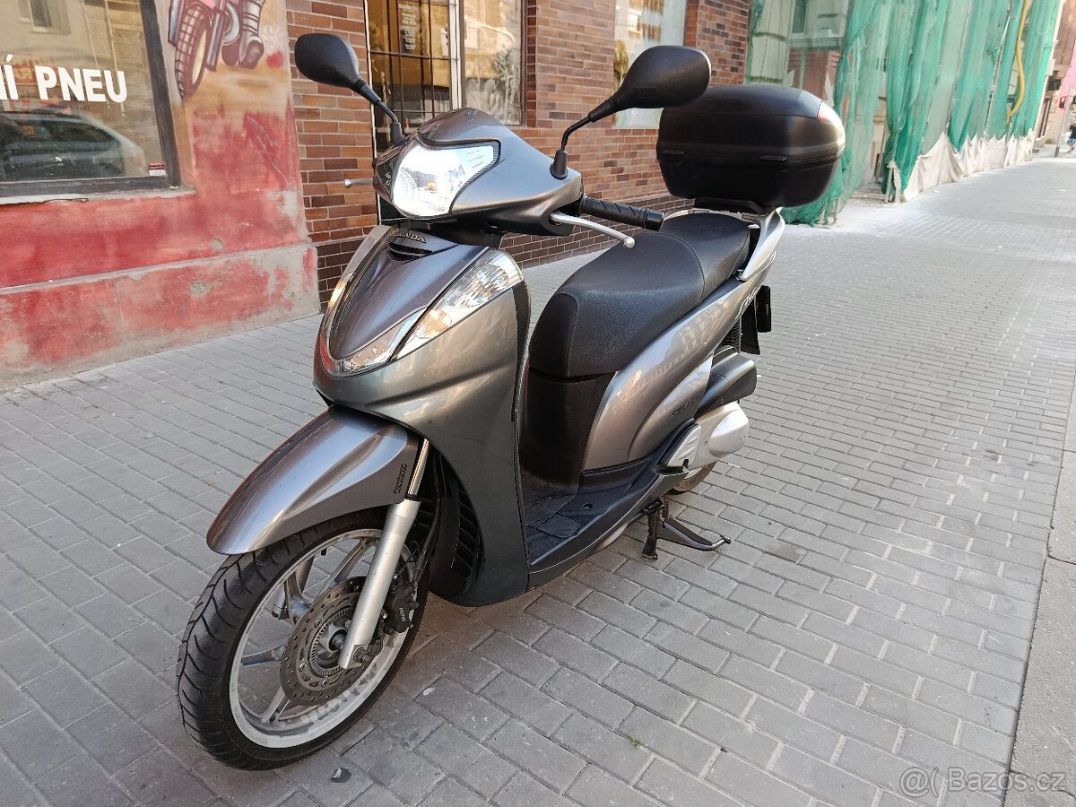Honda SH 300i - 2
