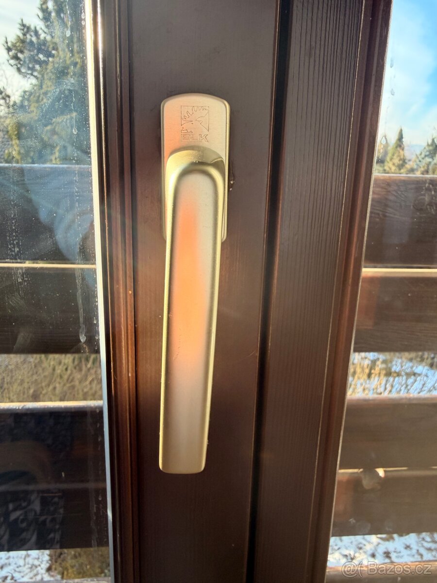 Dvoukřídlá okna ELK - dvojskla - 2