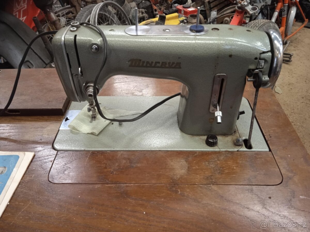 šicí stroj - 2