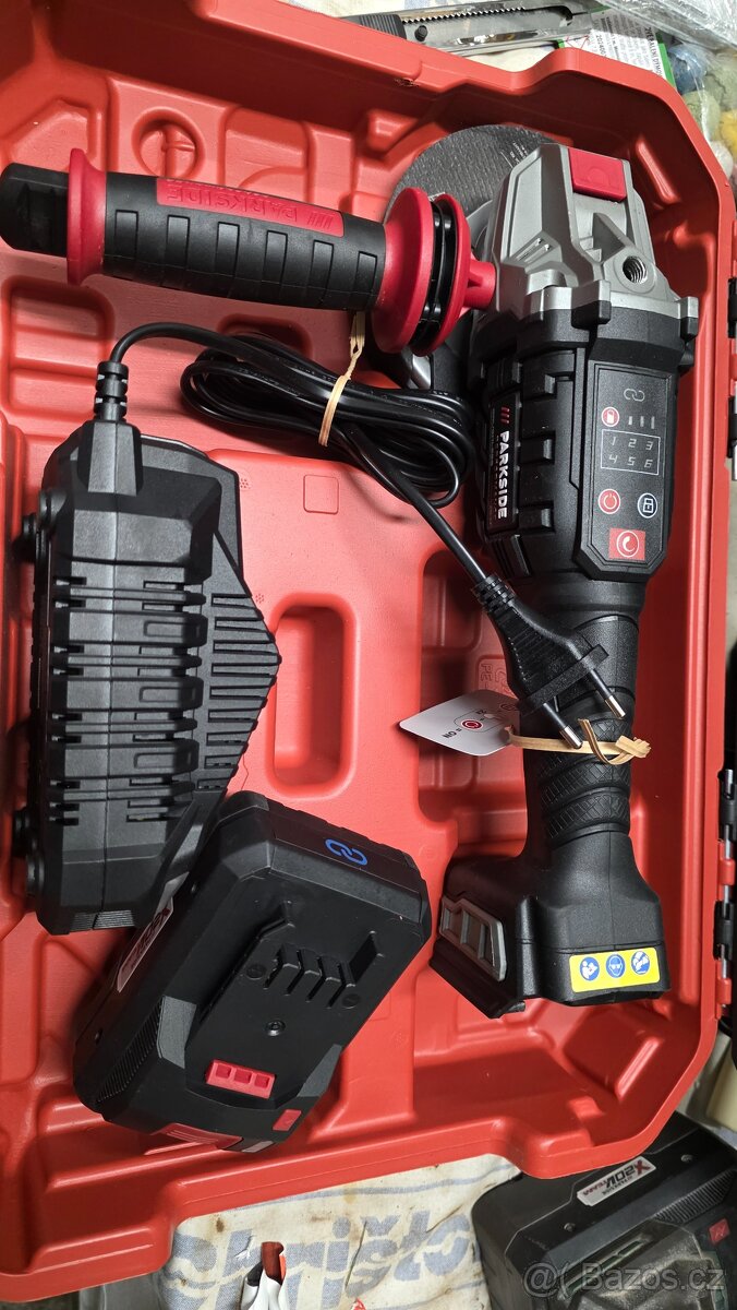 Aku flexa parkside s baterii a nabíječkou nová - 2