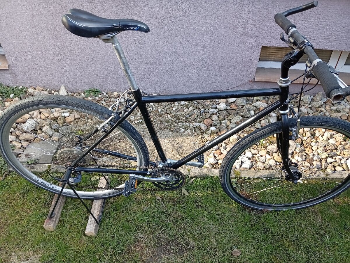 Silniční kolo 28" - 2