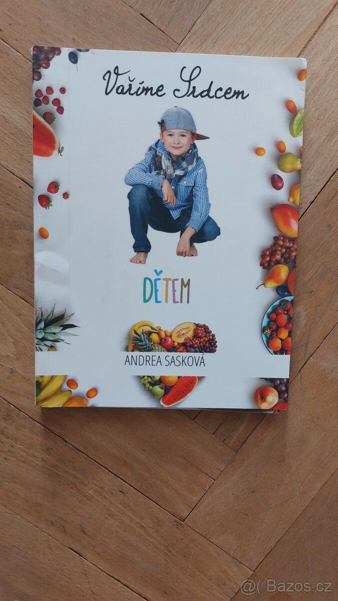 knihy - thrillery, kuchařka - 2