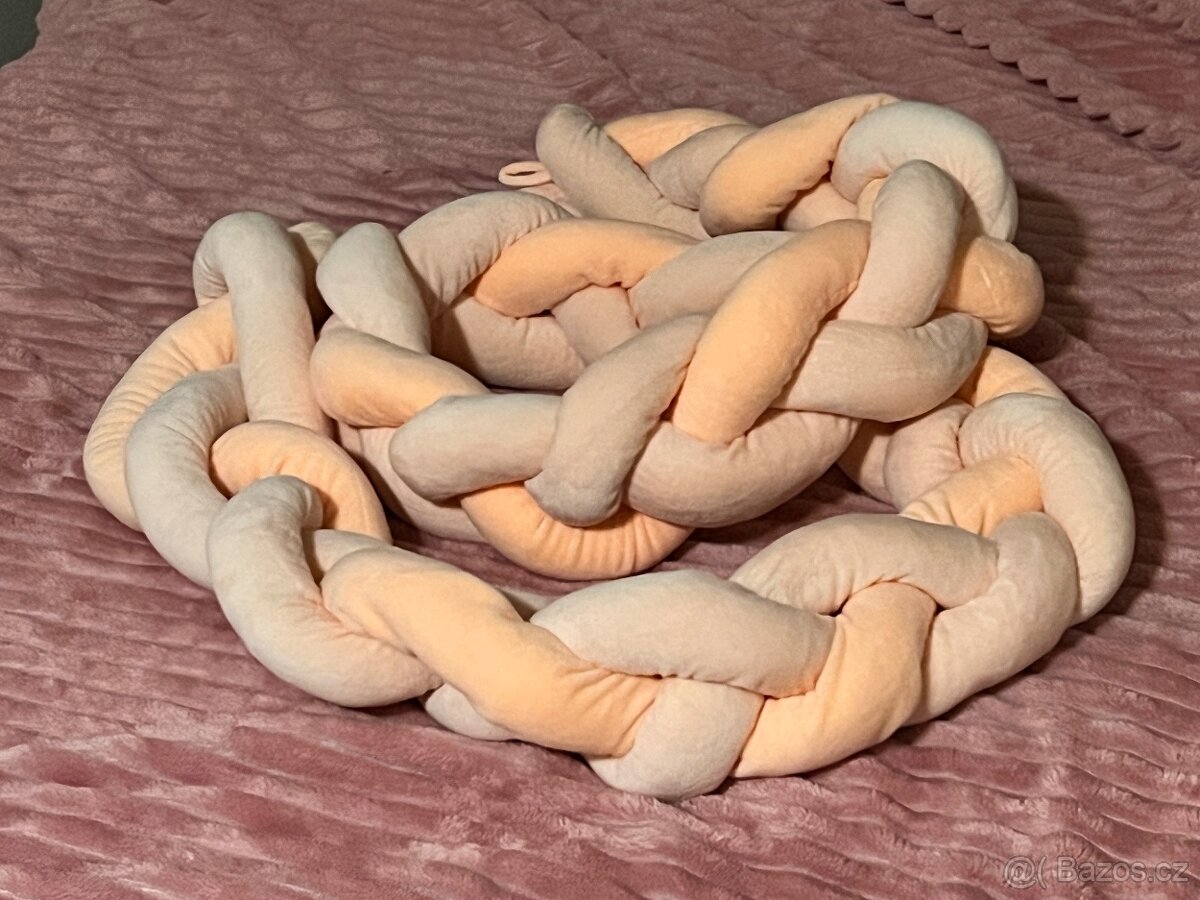 Mantinel do postýlky - 2