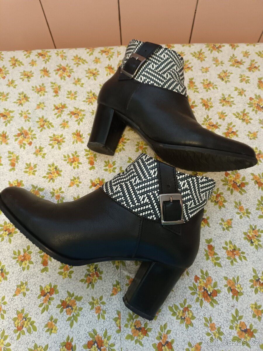 Dámské boty 38 - 2