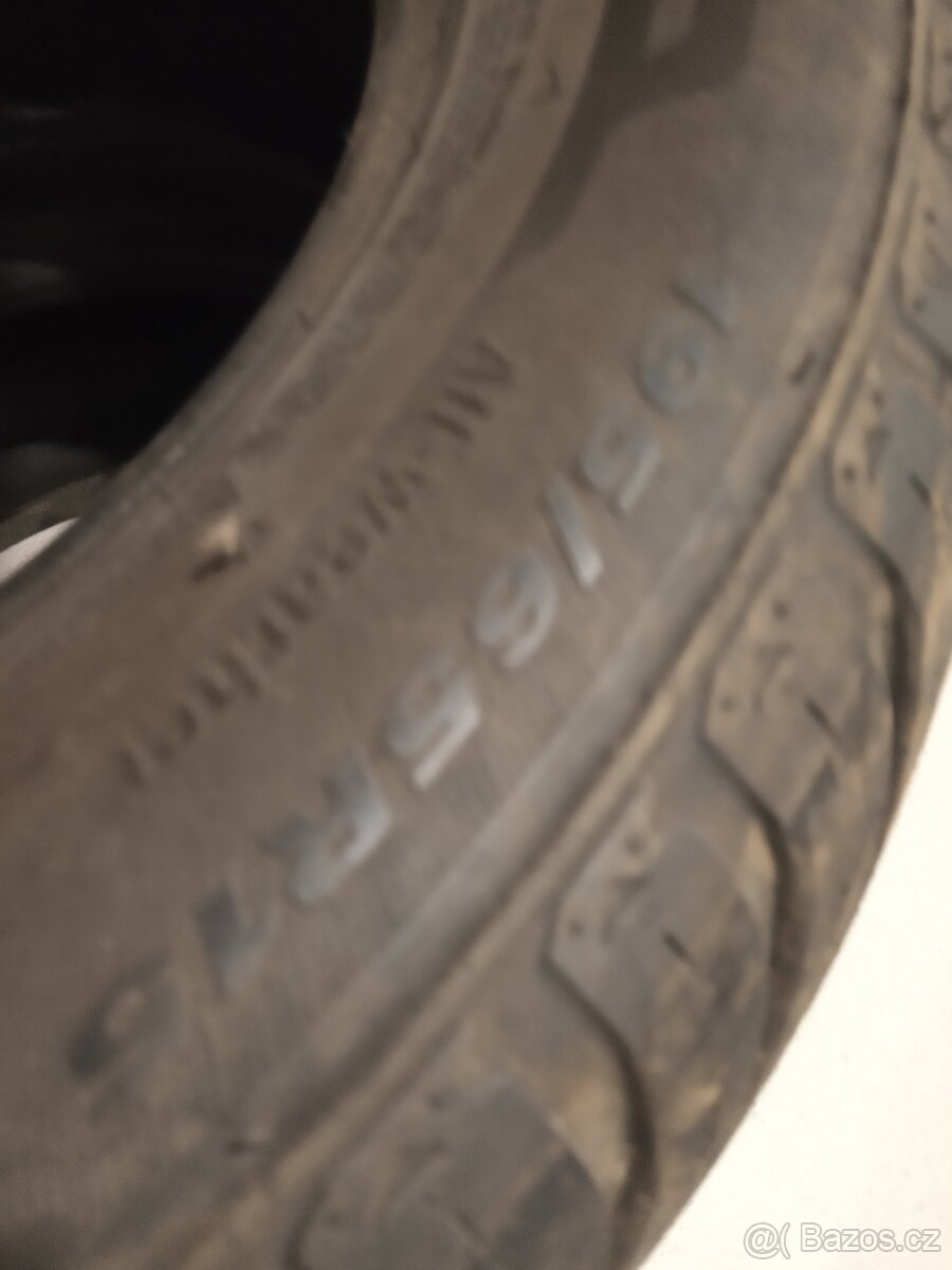 Zimní 195/65/15 195/65 r15 - 2