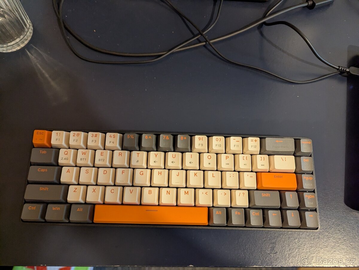 Bezdrátová mechanická klávesnice K68 - 2
