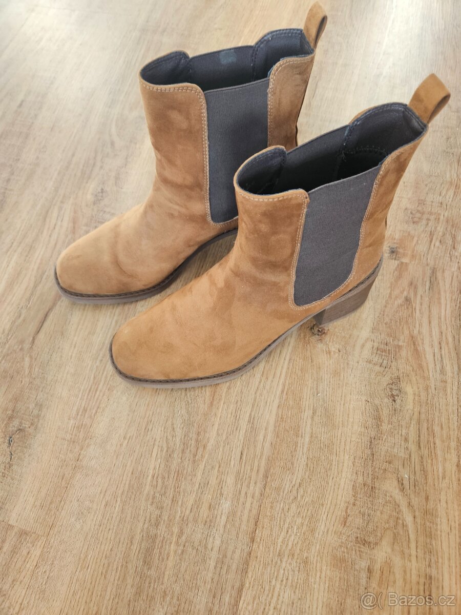 Dámské boty zn. Deichmann - 2