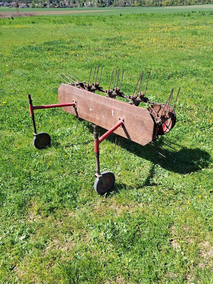 Obraceč sena vari - 2