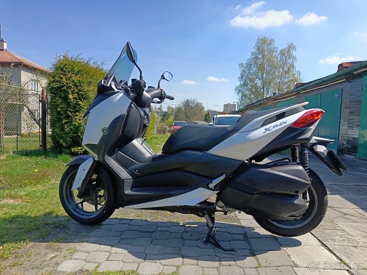 Yamaha xmax 300 - 2