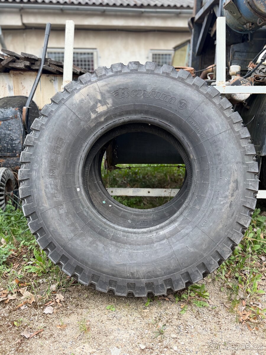 Pneu - 2