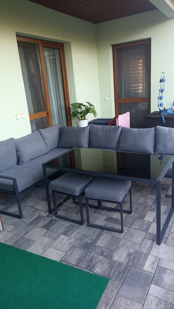 Zahradní sedačka - 2