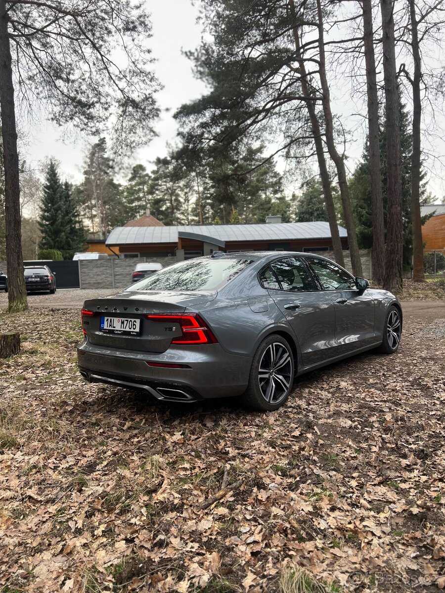 Volvo S60 T5 R-Design - 2