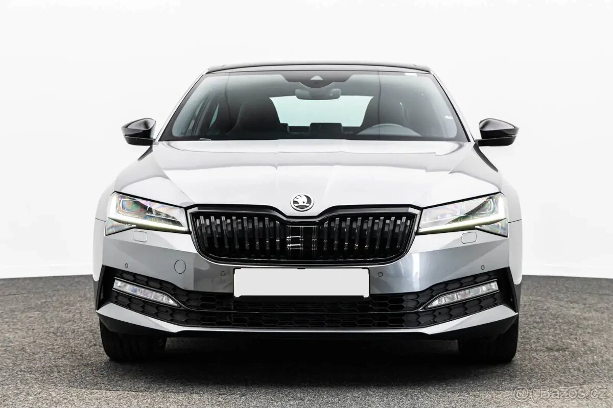 Škoda Superb 2.0 TDi Sportline - 2