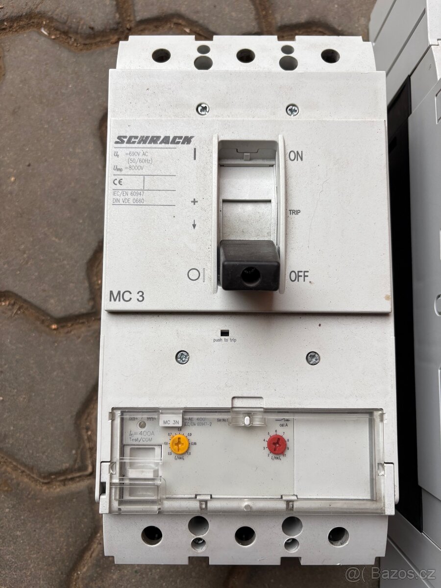 Jistič schrack MC3 630A , 400A , ABB Tmax 250A. - 2