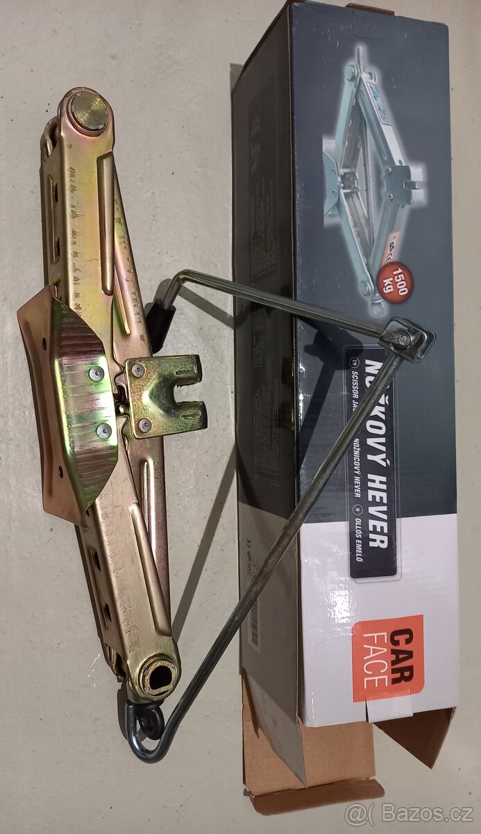 Nůžkový zvedák - 2
