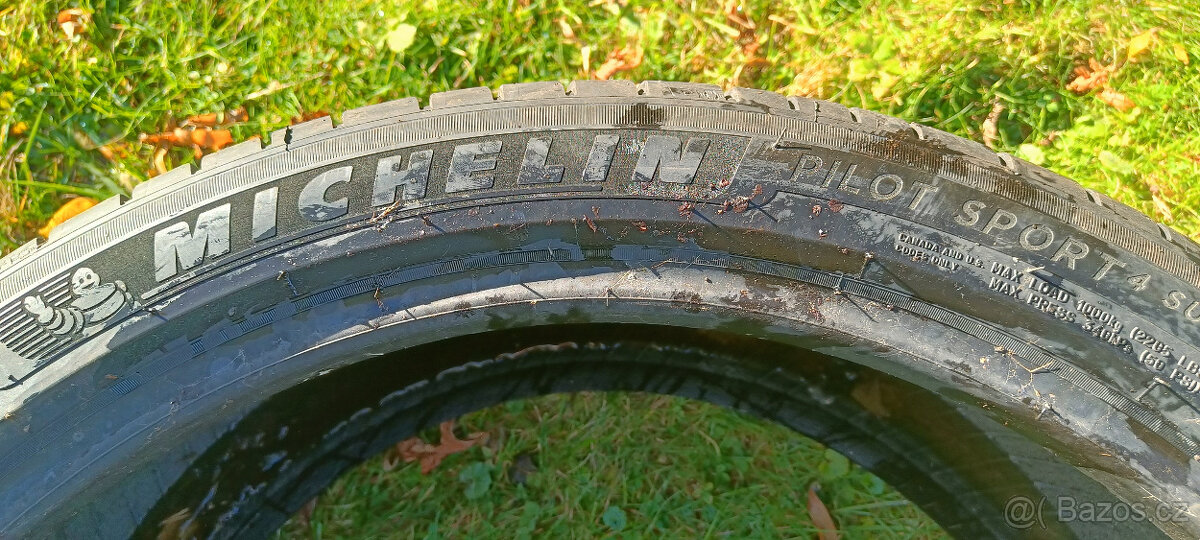 Letní pneu Michelin 295/35/R23 - 2