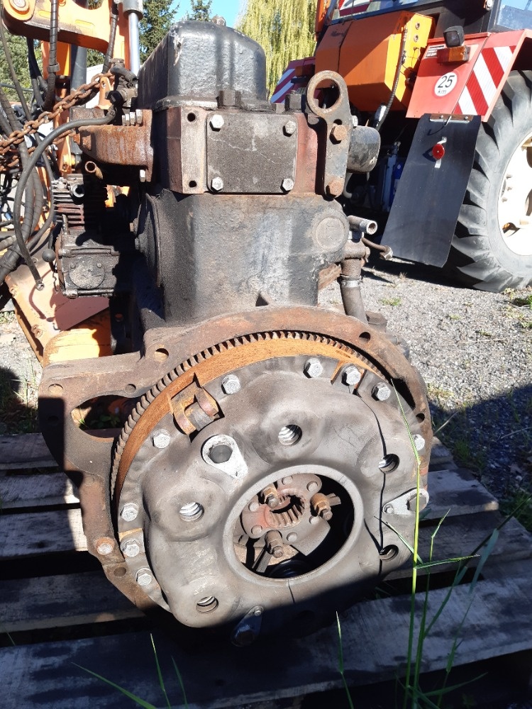 Motor Zetor Crystal - 2