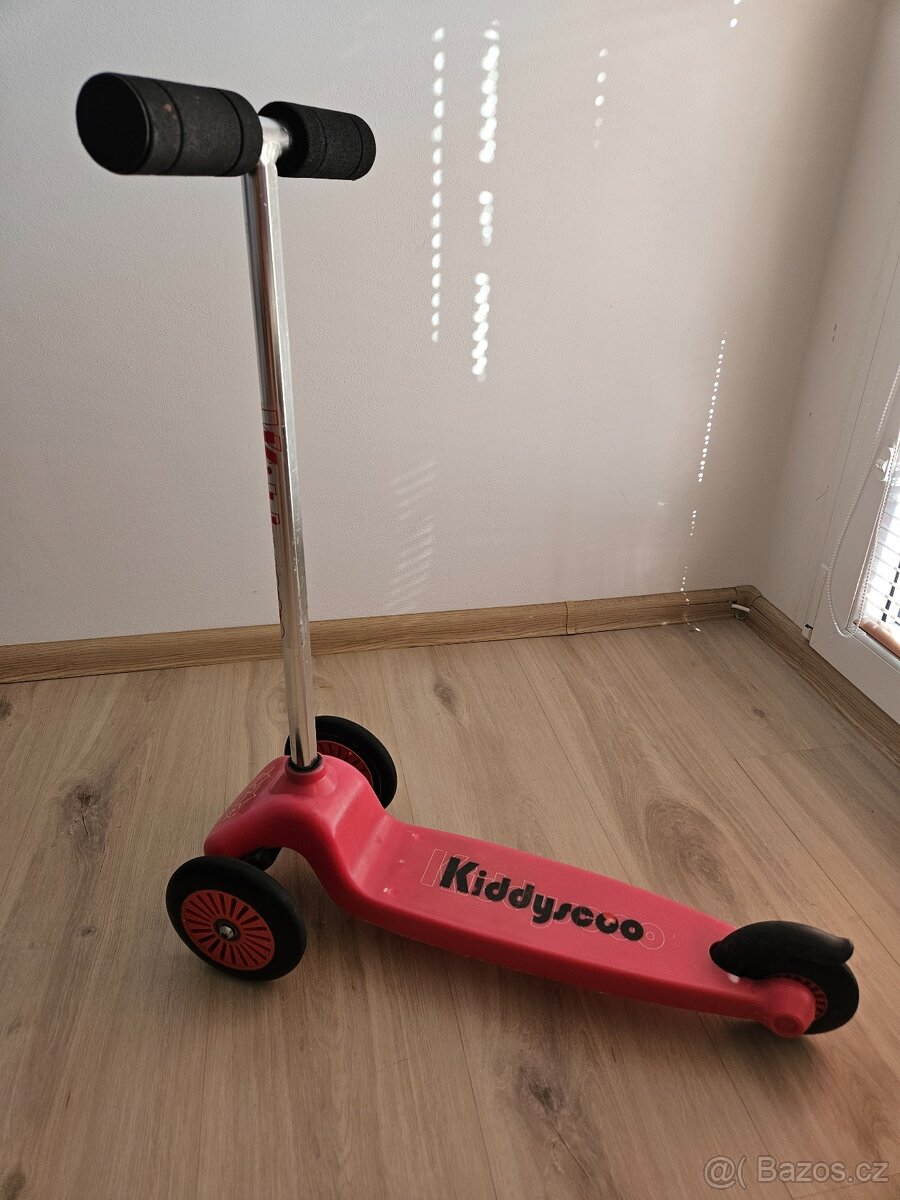 Dětská koloběžka - 2