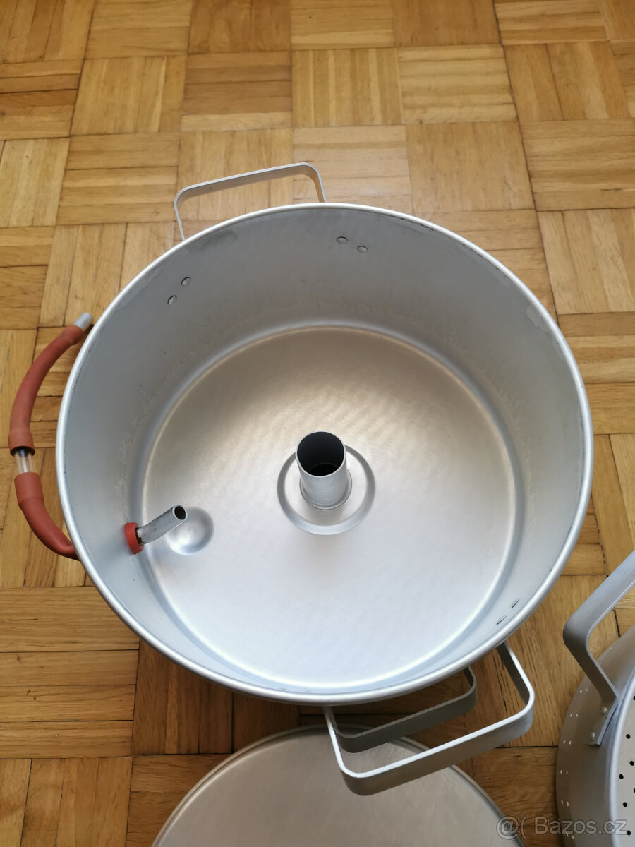 Odšťavňovač ovoce retro - 2