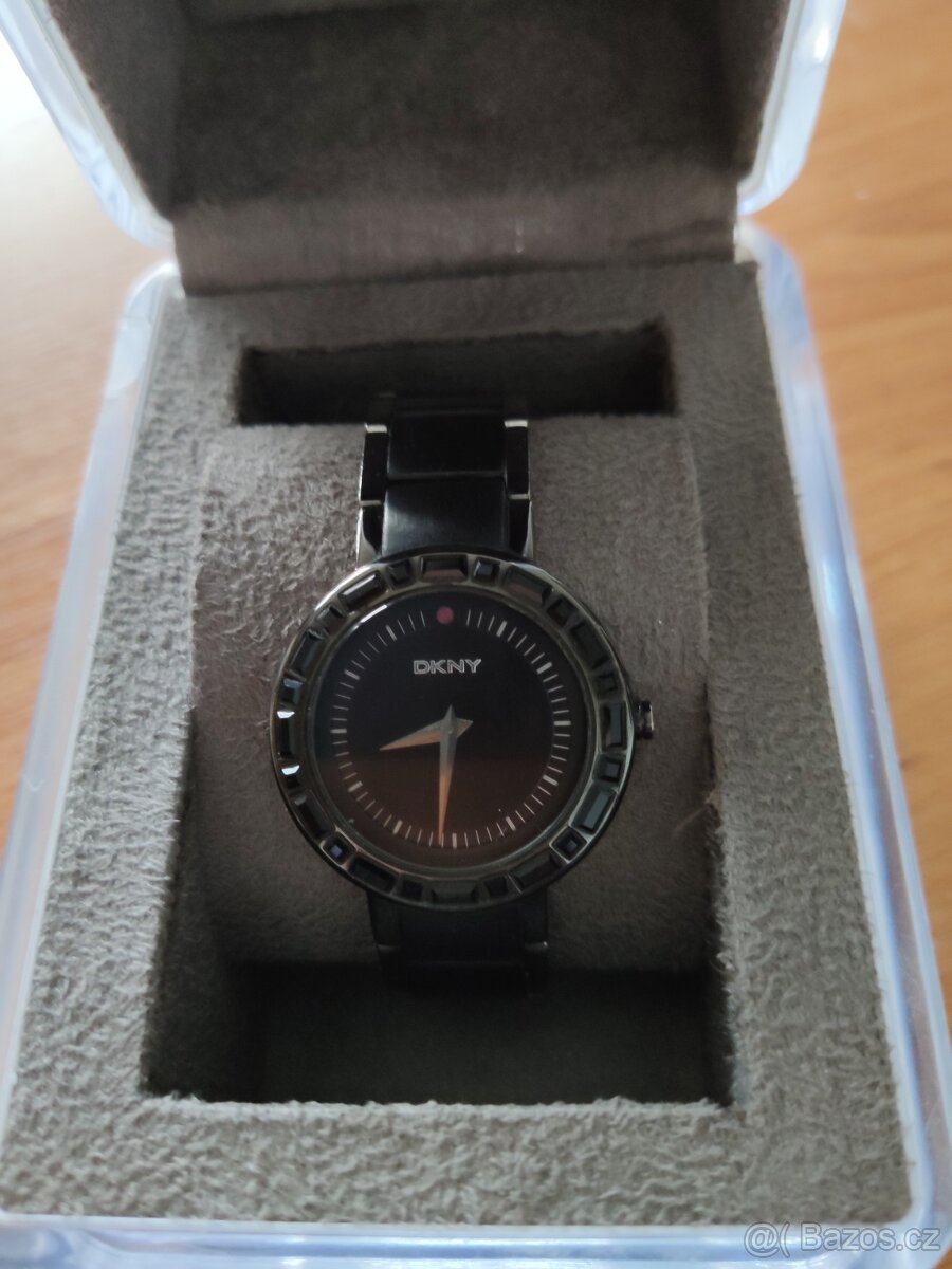 Dámské hodinky DKNY - 2