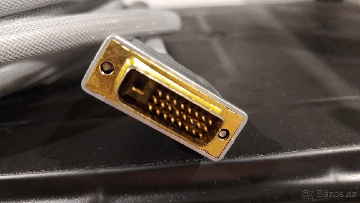 Kvalitni propojovaci dvi-dvi kabel 5m - 2