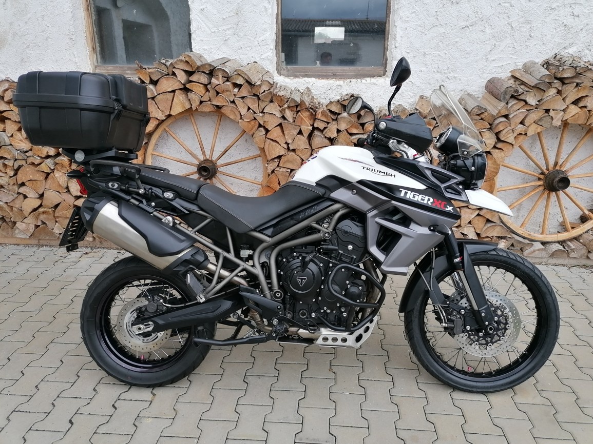 TRIUMPH TIGER 800 XCX ABS - 2