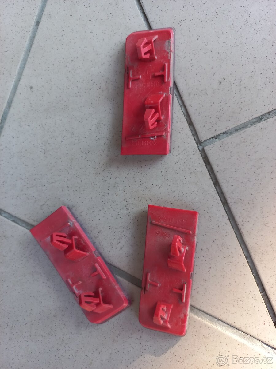 Pravá zadní odrazka VW Touareg 7P - 2