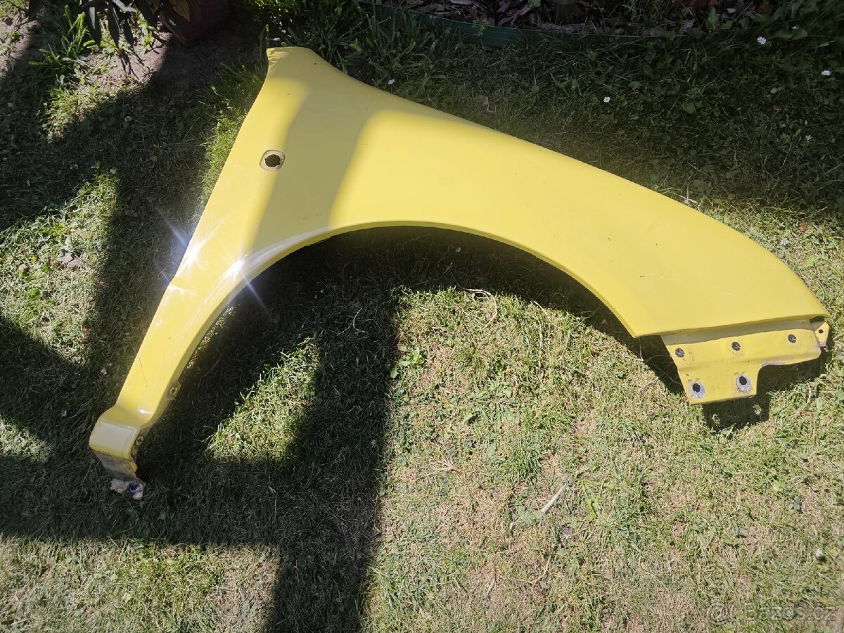 Pravý blatník Fabia - 2