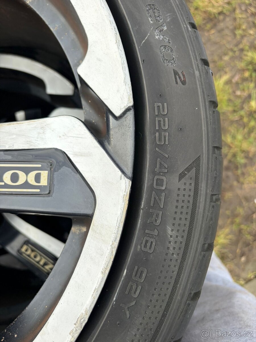 Prodám 4 kola DOTZ 225/40 R18 - 2
