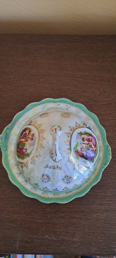 Zdobený talíř - 2