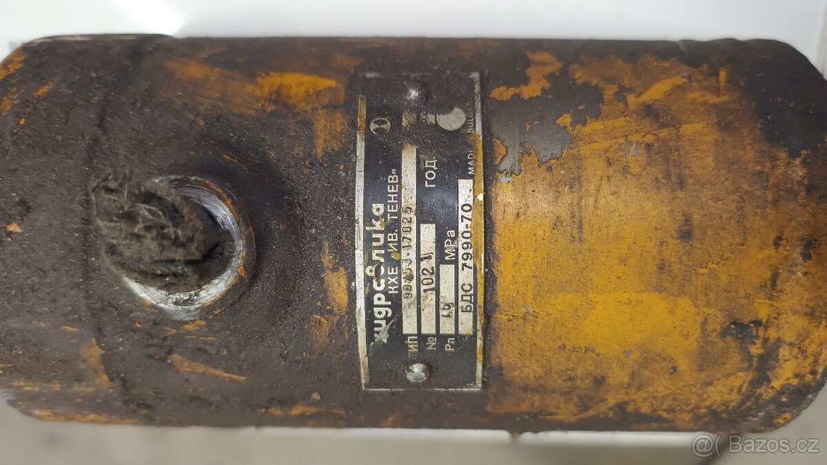 Pístnice Balkancar, - 2