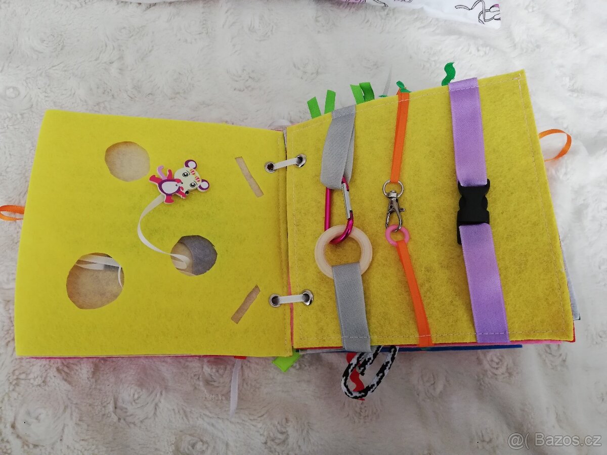 quiet book 14 stran - 2