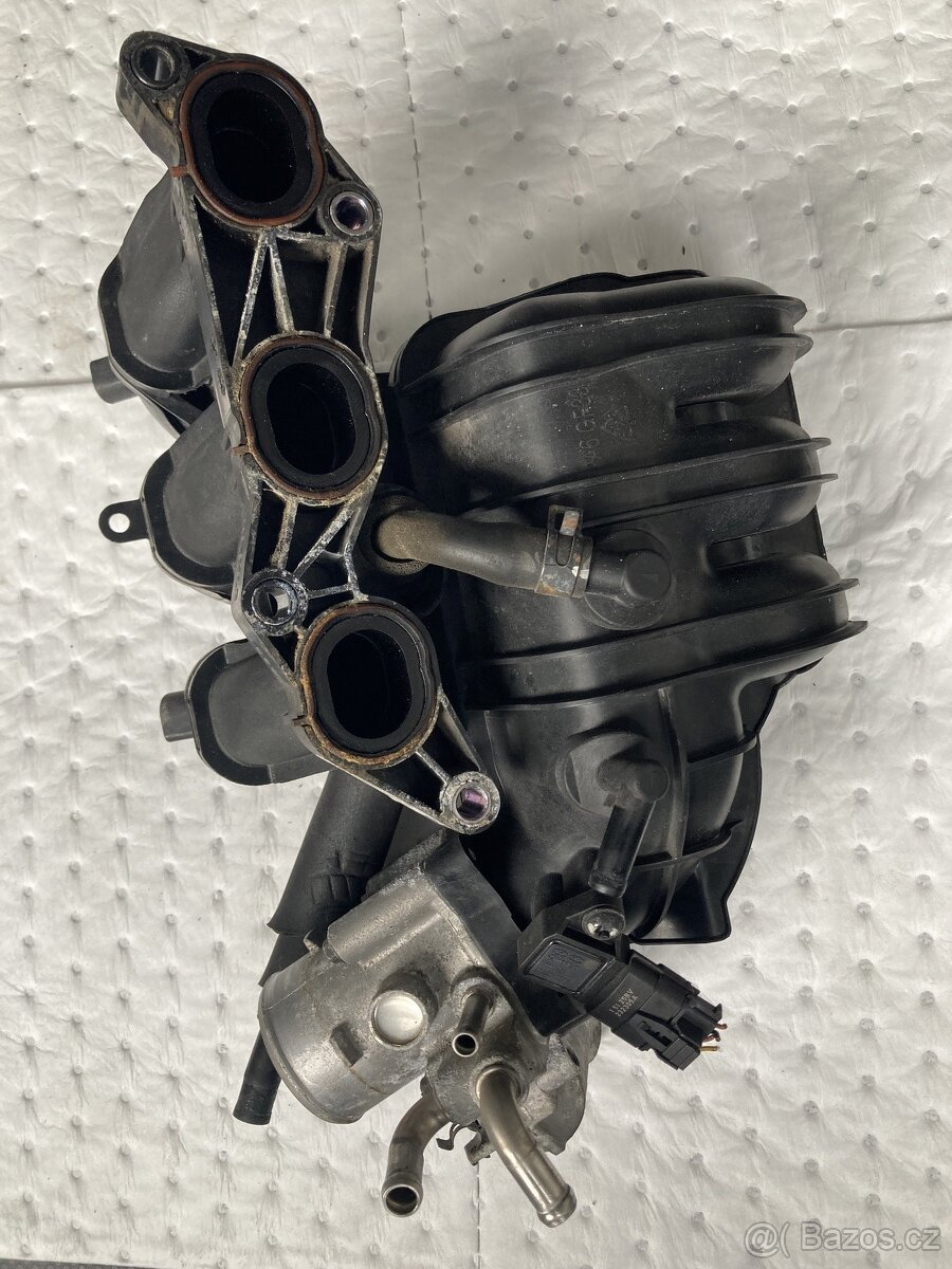 Hyundai i10 sání s klapkou - 2