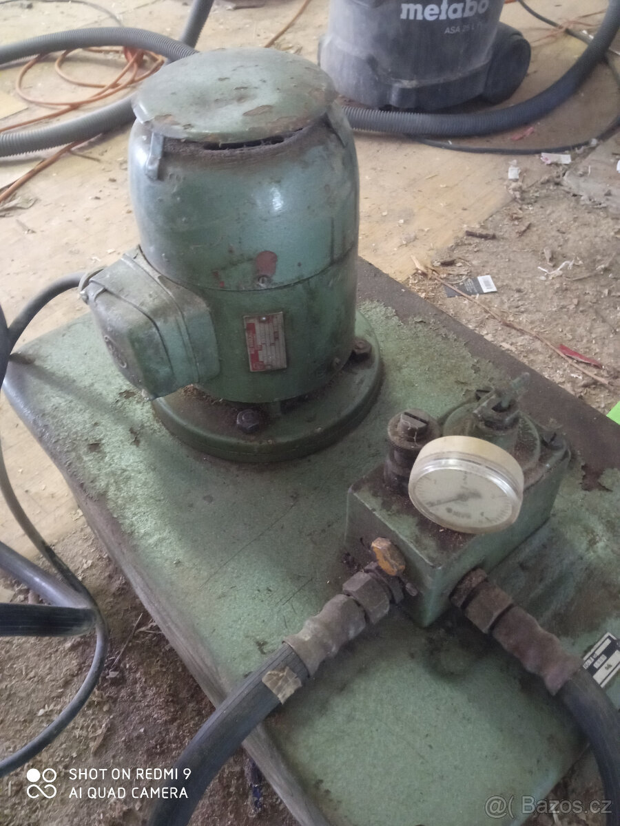 Hydraulika k brusce BN 102 - rezervováno do 27. 1. - 2