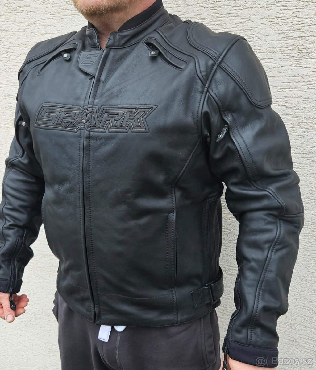 Predám takmer novú bundu SPARK - 2