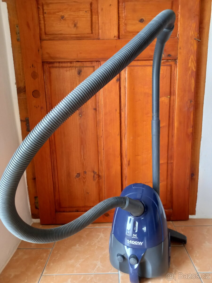 Vysavač - 2