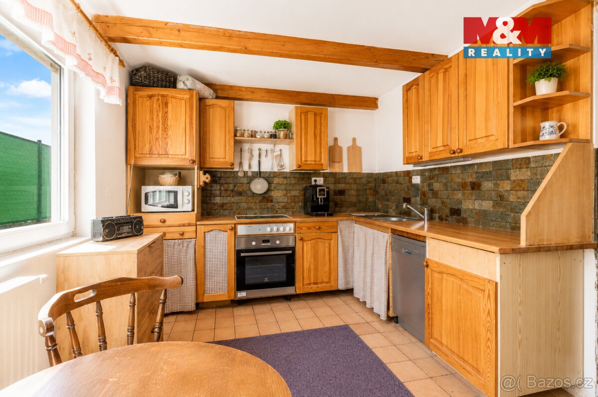 Prodej chalupy 3+1, 112 m², Oselce - 2