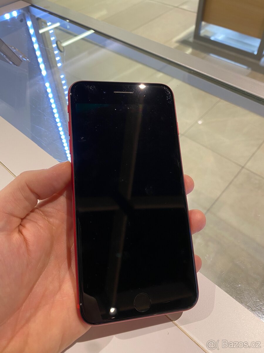 iPhone 8 Plus 64 GB - 2