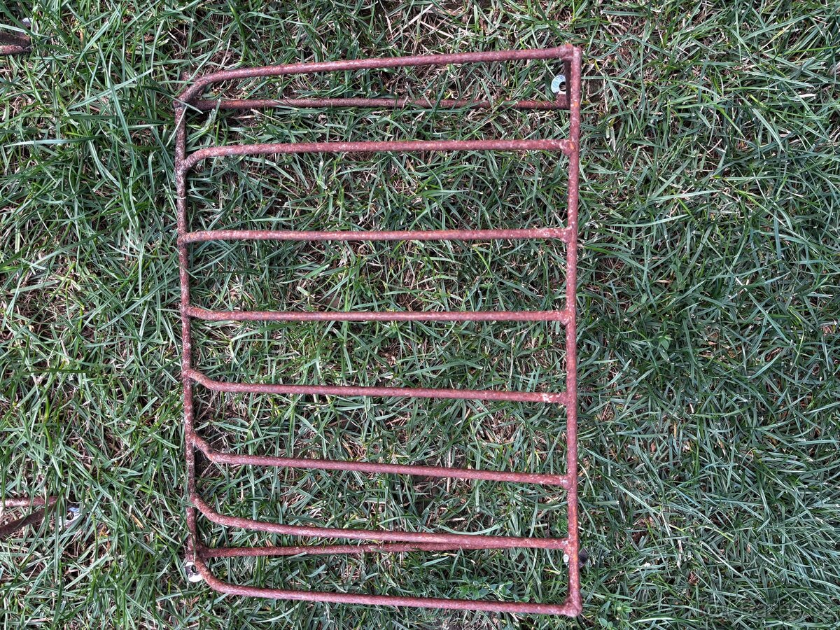 seník pro králíky - 2
