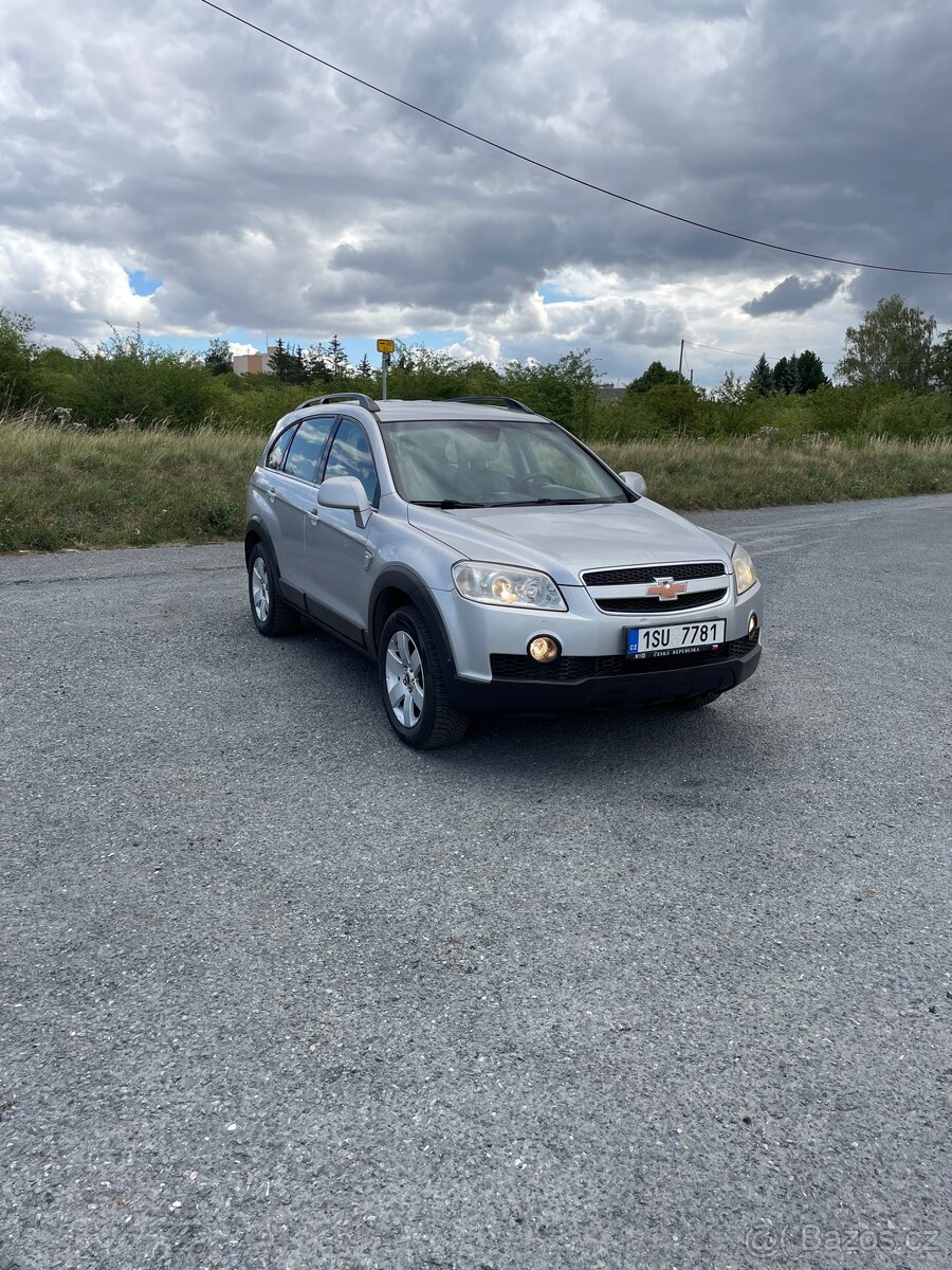 Chevrolet Captiva 4x4, 7 místné - 2