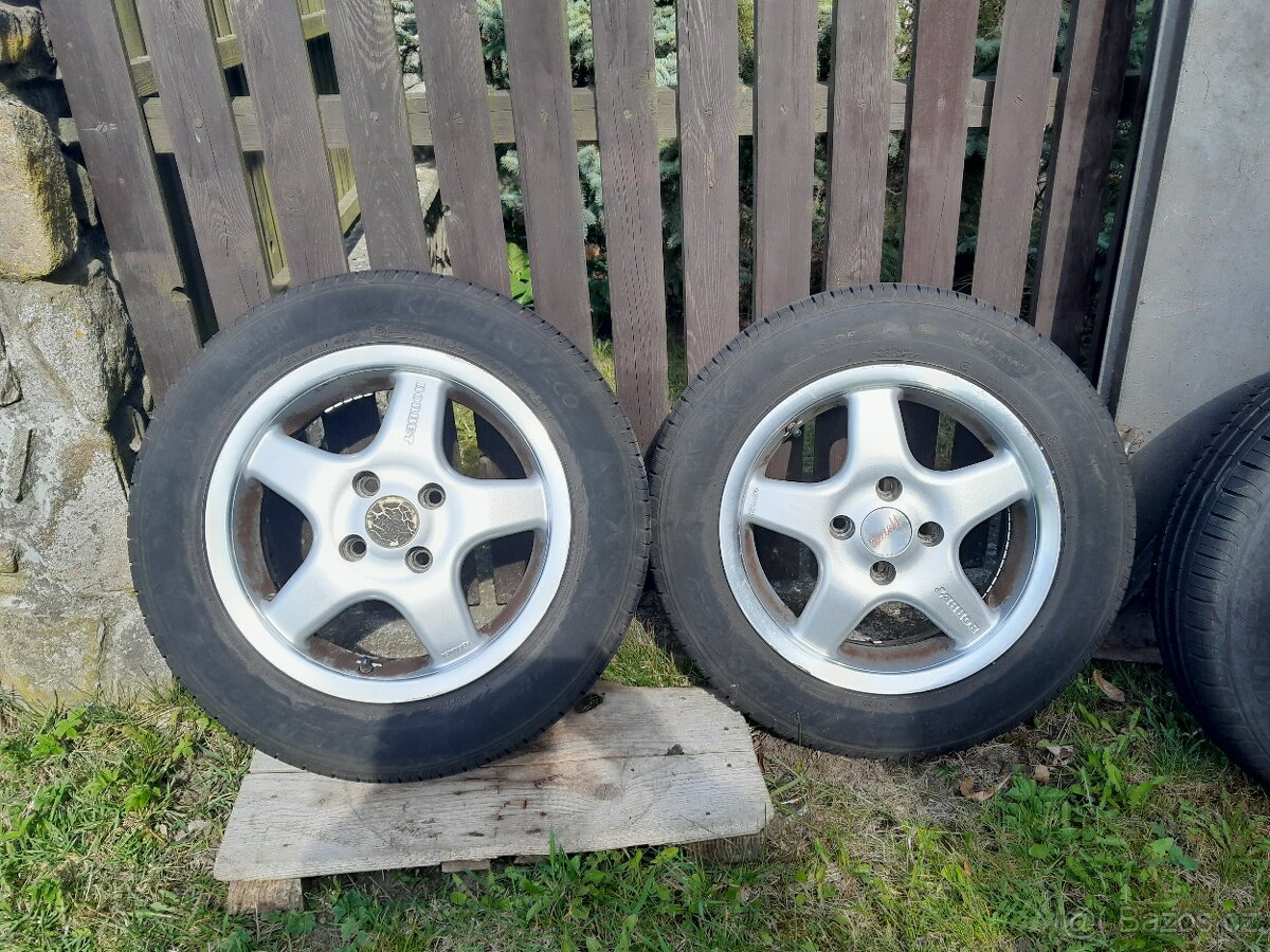 Alu disky + pneu Yaris - 2