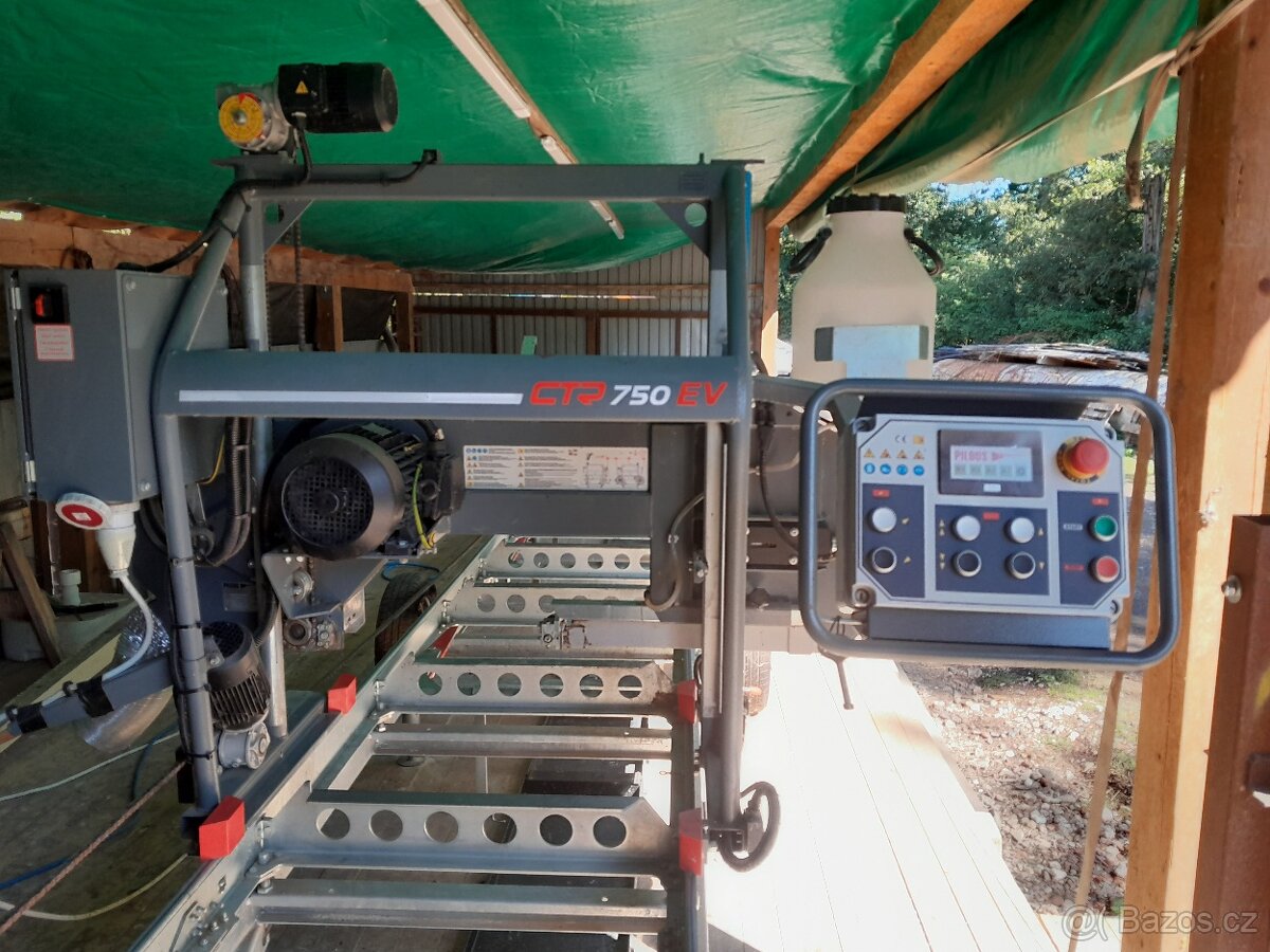 Mobilní kmenová pásová pila - 2