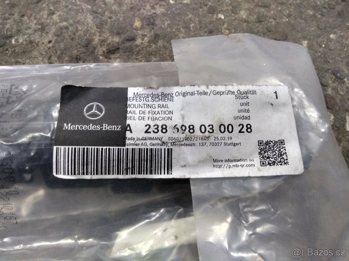 Mercedes E class W238 A238 drziak plastoveho podbehu, pravy - 2