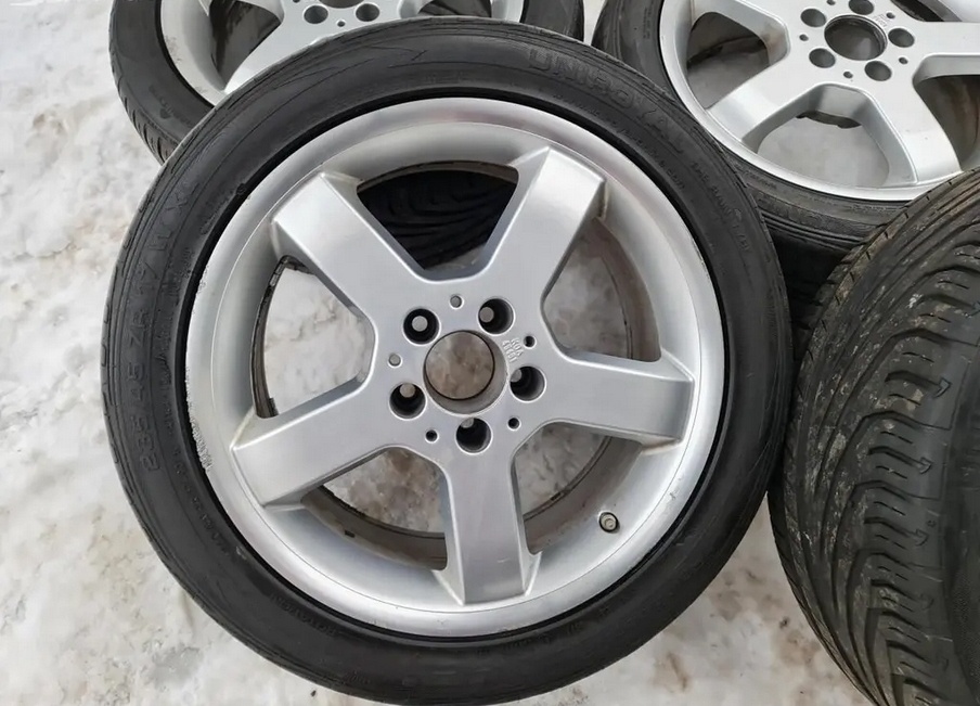 zimní Alu kola disky Mercedes-Benz 5x112 8jx17 et35 - 2